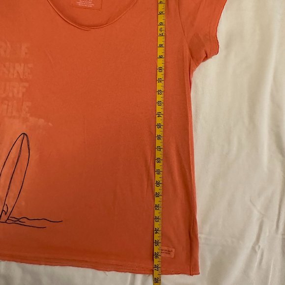 Life Is Good cotton "surfer theme" orange tee - Picture 6 of 6